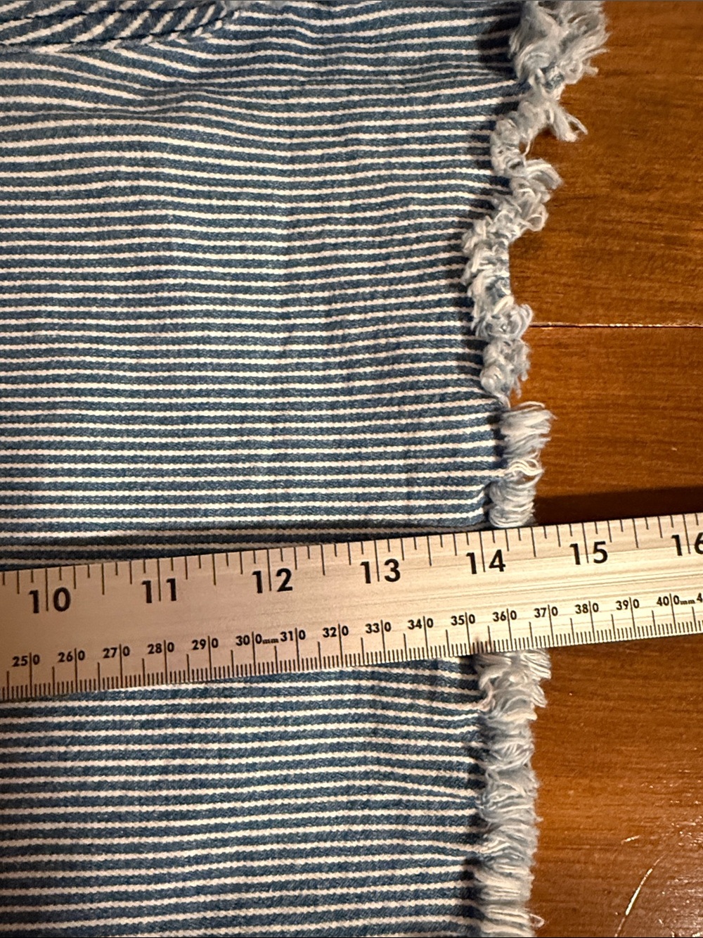 wild fable Blue and White Pinstripe Drawstring Jean Shorts with pockets - Picture 6 of 7
